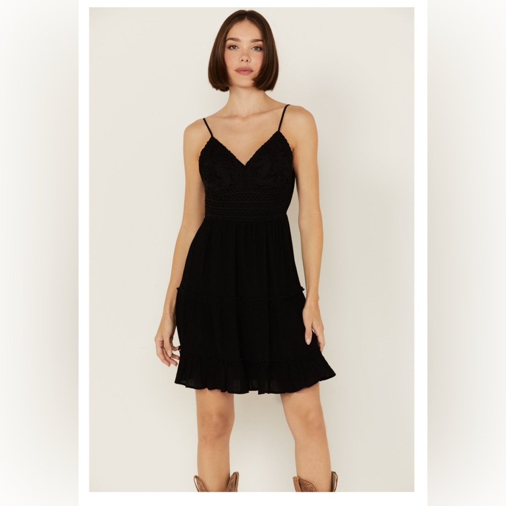 NWT SHYANNE WOMEN'S LACE BUSTIER MINI DRESS Black Size M